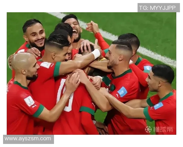 足球巨星现身赛场激情四溢 瞩目瞬间尽显风采和实力